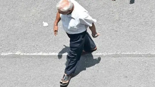 Captura de pantalla Youtube. ,Hoy al mediodía no habrá sombra por este fenómeno solar.