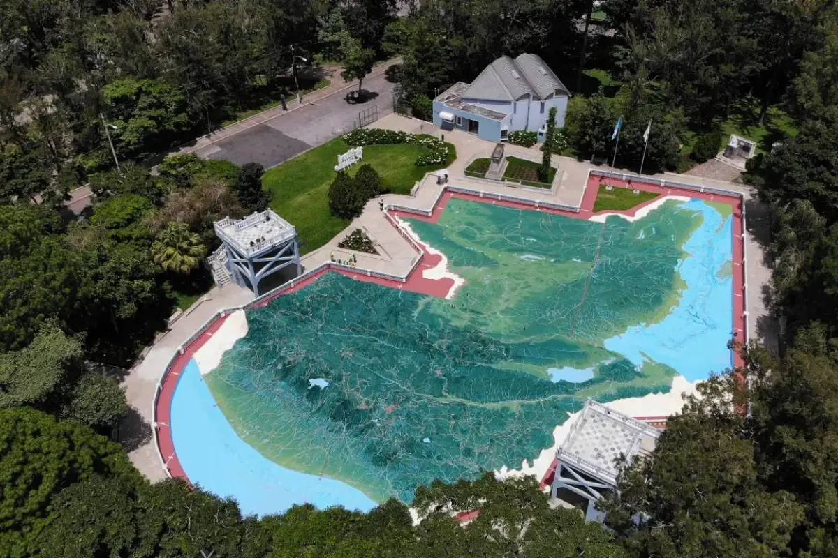 Mapa en Relieve, Instagram