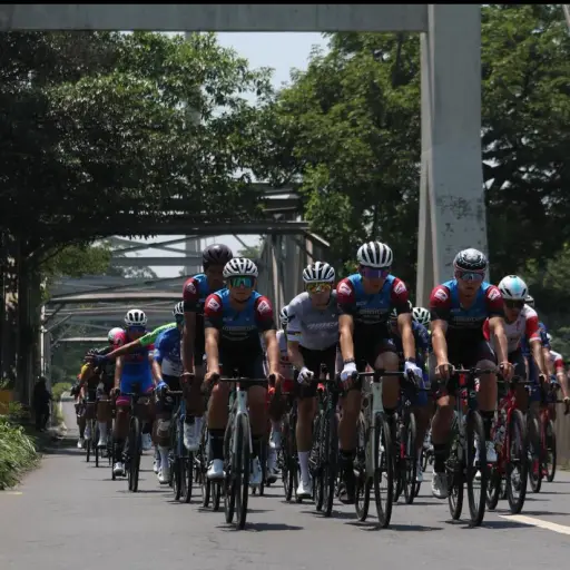 Pelotón de la Vuelta Bantrab 2026 