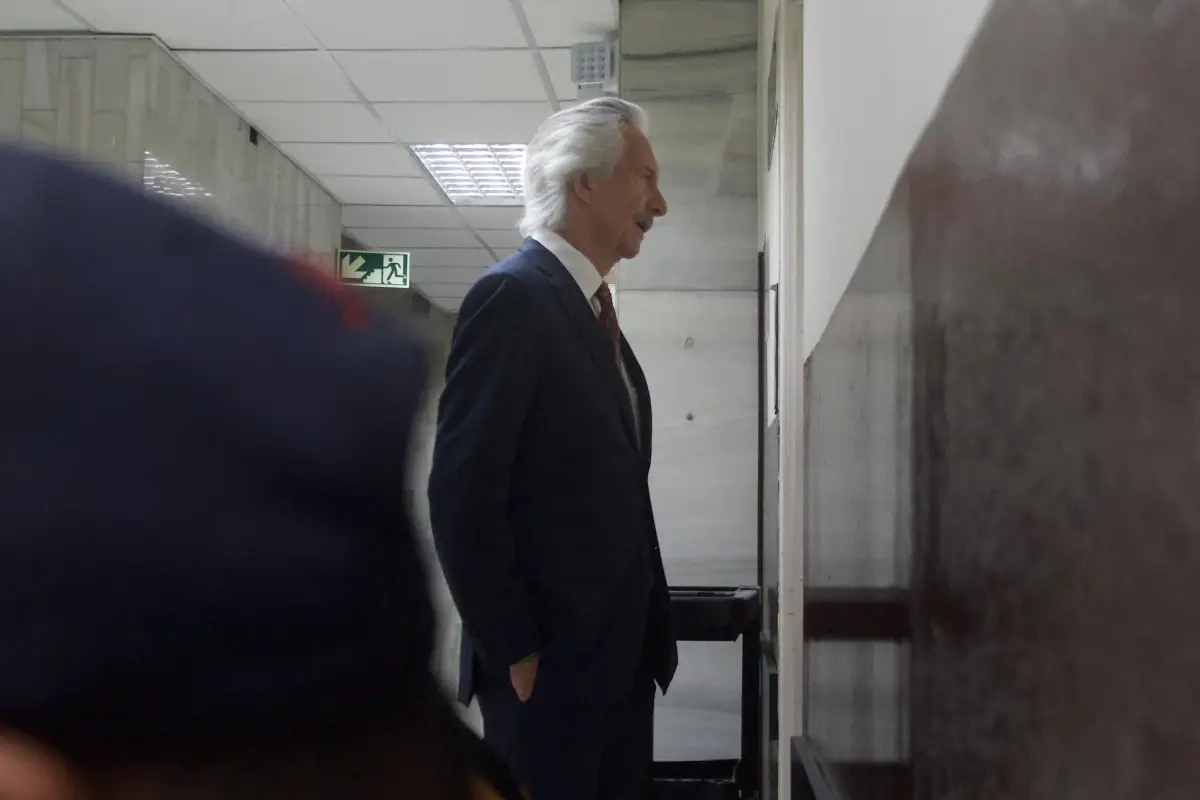 El periodista José Rubén Zamora en la sala de audiencias, el miércoles 29 de abril de 2026., Omar Solís/Emisoras Unidas