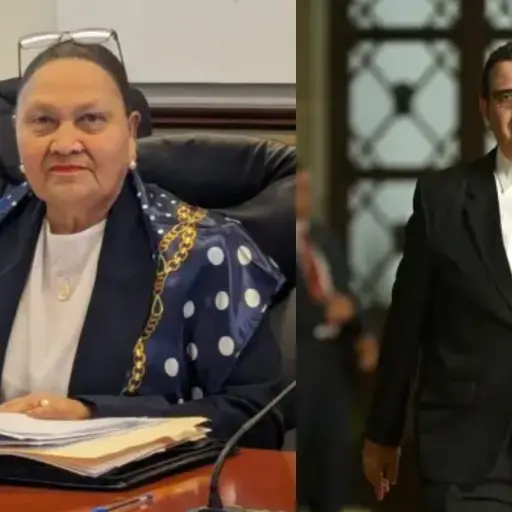 La fiscal general saliente, Consuelo Porras, y el jefe del MP electo, Gabriel García Luna. ,