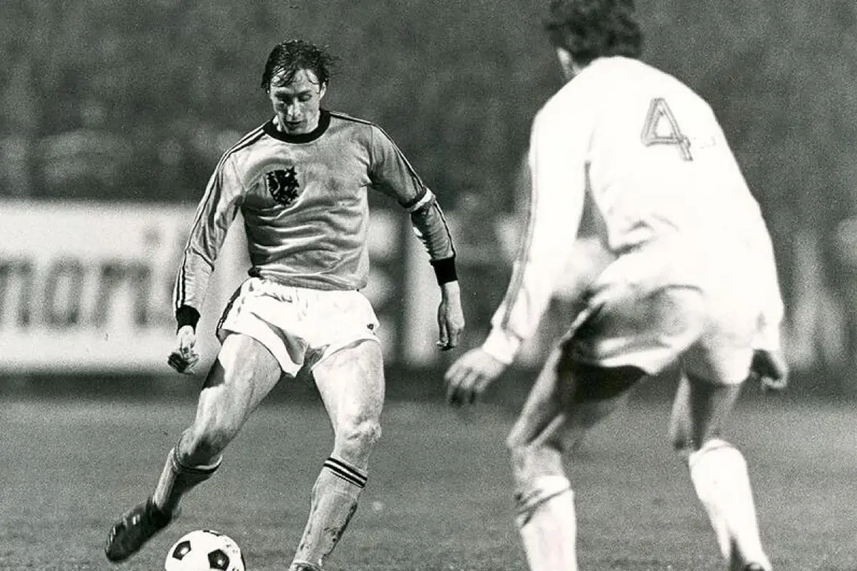 Johan Cruyff en actividad con la Selección de Países Bajos - Ons Oranje
