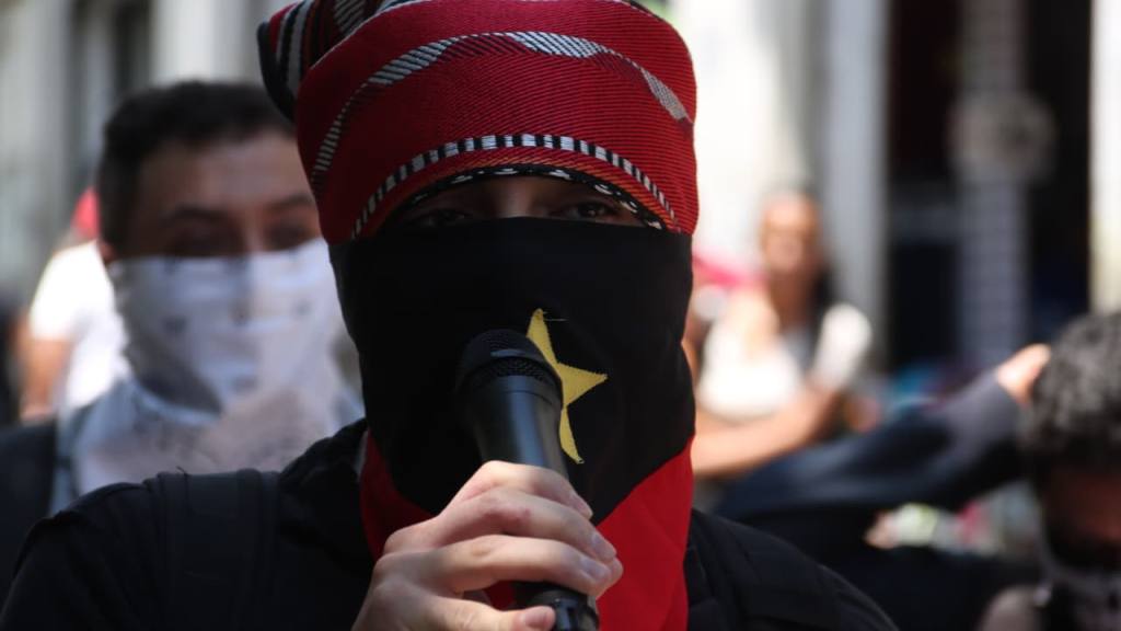 Marchan en contra del rector de la USAC Walter Mazariegos | Alex Meoño