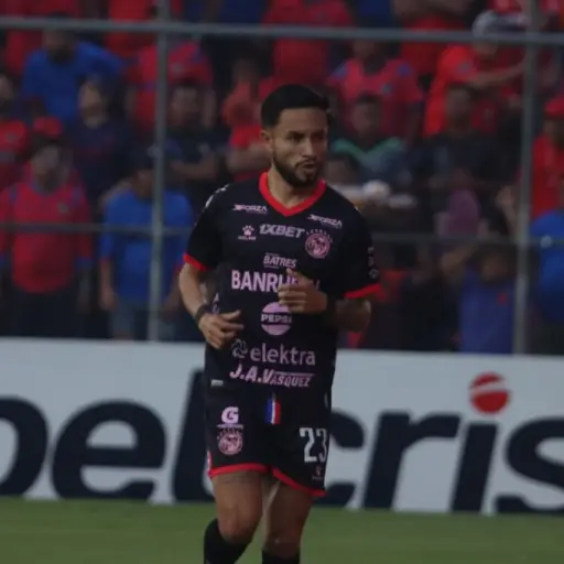 Raúl Calderón rompió con la imbatibilidad de Braulio Linares 