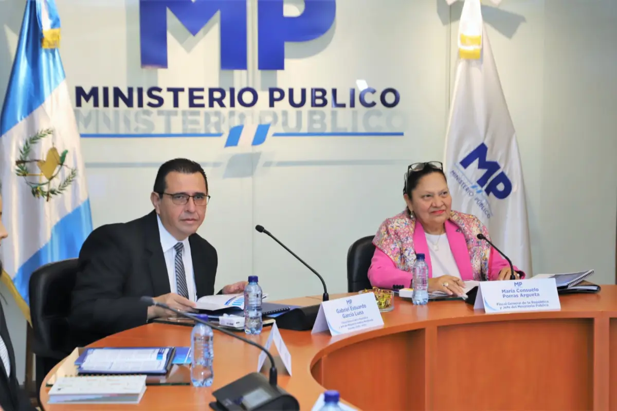 Reunión entre el fiscal general electo, Gabriel García Luna; y la jefa del Ministerio Público saliente, Consuelo Porras, el jueves 14 de mayo de 2026., Ministerio Público
