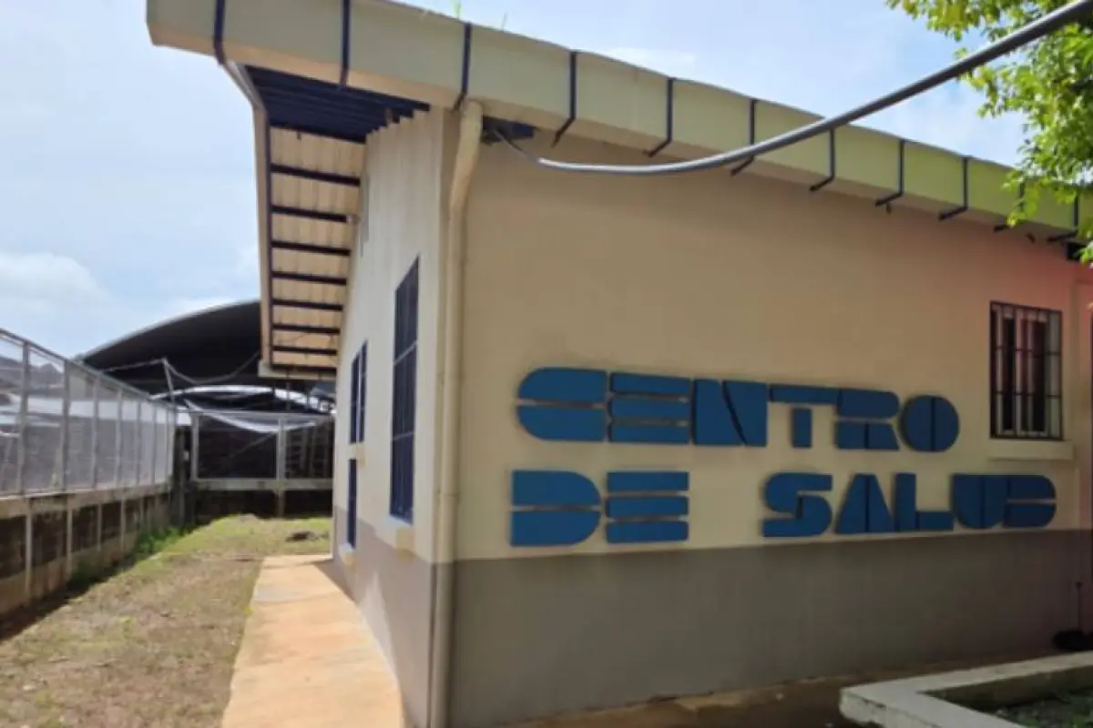 Imagen de un centro de salud., UCEE