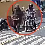 Cámara capta cómo robamotos actúan en solo 15 segundos en Antigua Guatemalat