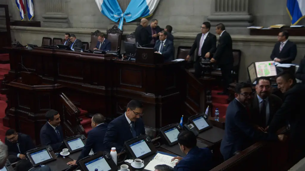 La sesión fue suspendida al no alcanzar consensos.  ,Foto Omar Solís