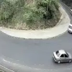 Cámara capta brutal accidente de camión en peligrosa curva de San Vicente Pacayat
