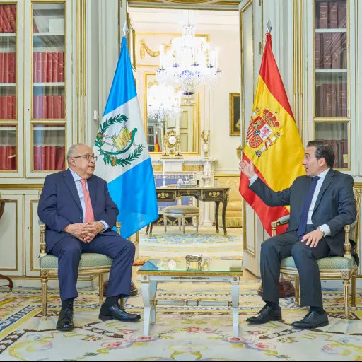 El ministro de Asuntos Exteriores de España, José Manuel Albares, se reunió con su homólogo guatemalteco, Carlos Ramiro Martínez. ,Ministerio de Relaciones Exteriores