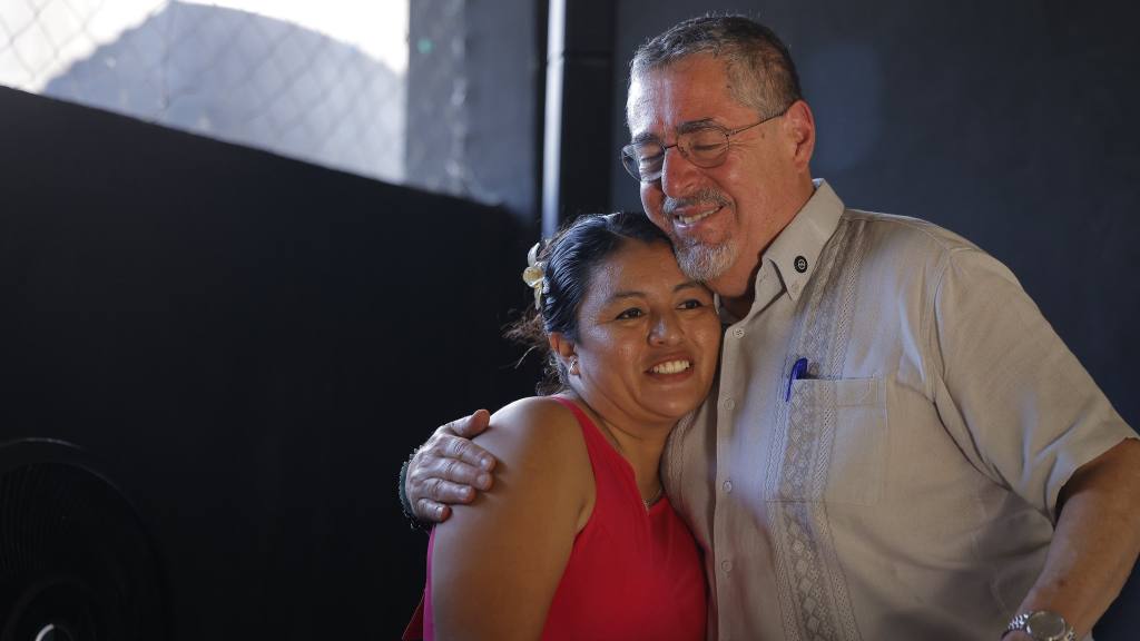 Arévalo envía mensaje de felicitación a las madres del país | Gobierno de Guatemala
