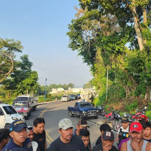 Bloqueo en San Felipe, Retalhuleu. ,Emisoras Unidas Departamentales