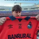 La camiseta de Municipal llegó al Spotify Camp Nout