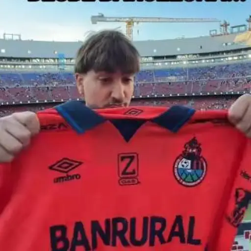 Marc Culer, tiktoker español con la camiseta de Municipal - Captura de pantalla