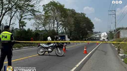 Emergencia por fuga de gas genera cierre de la RN-14, en Sacatepéquez