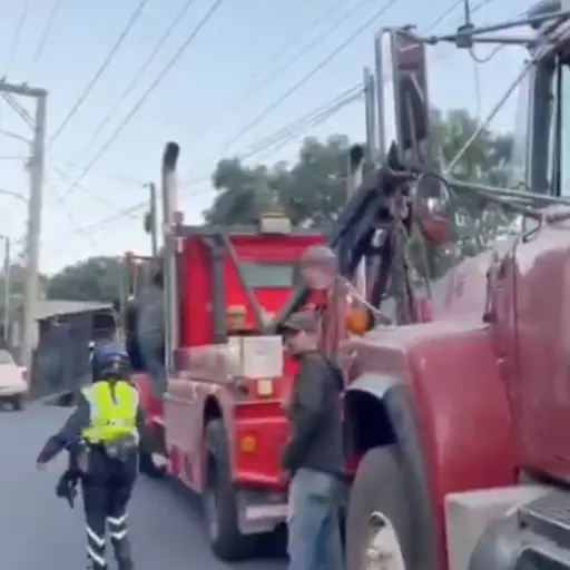 Complicaciones para el tránsito en ruta entre Villa Nueva y Milpas Altas. ,PMT de Villa Nueva