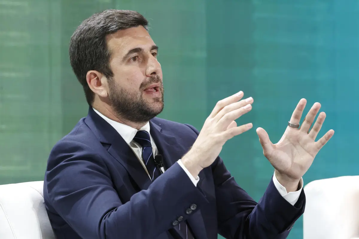 Enrique Riquelme buscaría la presidencia del Real Madrid C.F. - EFE