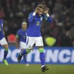 Neymar, entre lágrimas: Seguro es mi último Mundialt