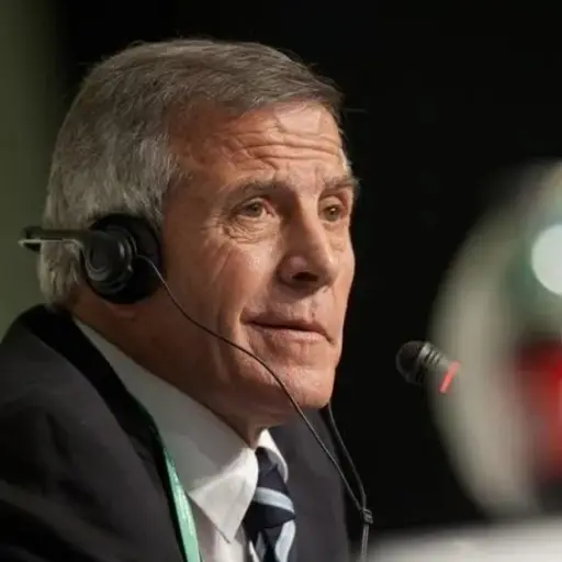 Óscar Tabárez dirigió a Uruguay en cuatro Mundiales FIFA 