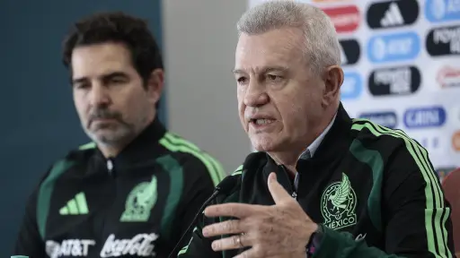 Javier Aguirre se refiere a la polémica relacionada a los seleccionados