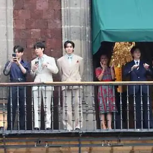 BTS ,Facebook