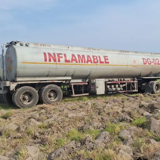 El camión cisterna recuperado por las autoridades en Escuintla. ,PNC