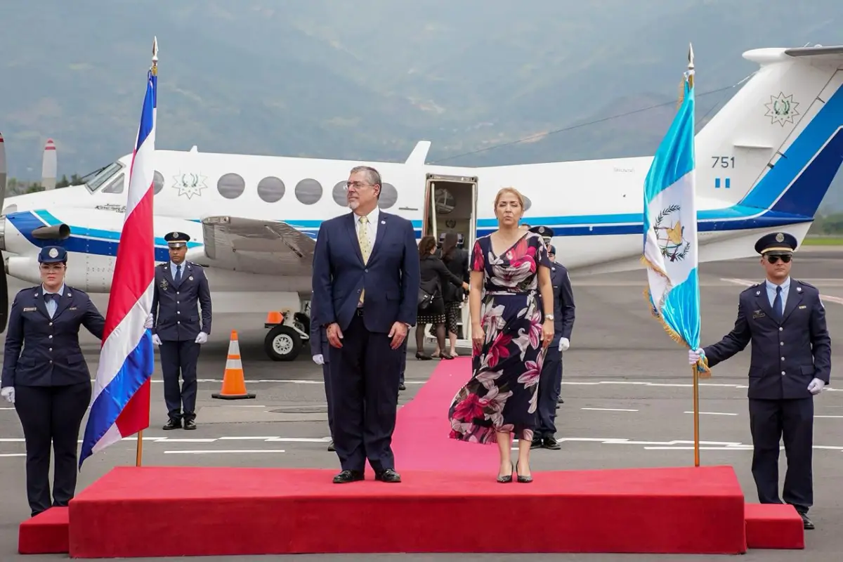El presidente de Guatemala, Bernardo Arévalo, arribó el jueves 7 de mayo a Costa Rica., Gobierno de Guatemala