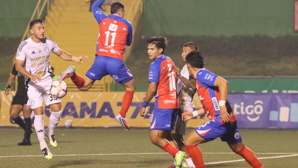 Clausura 2026: Comunicaciones vs. Xelajú  | Alex Meoño 