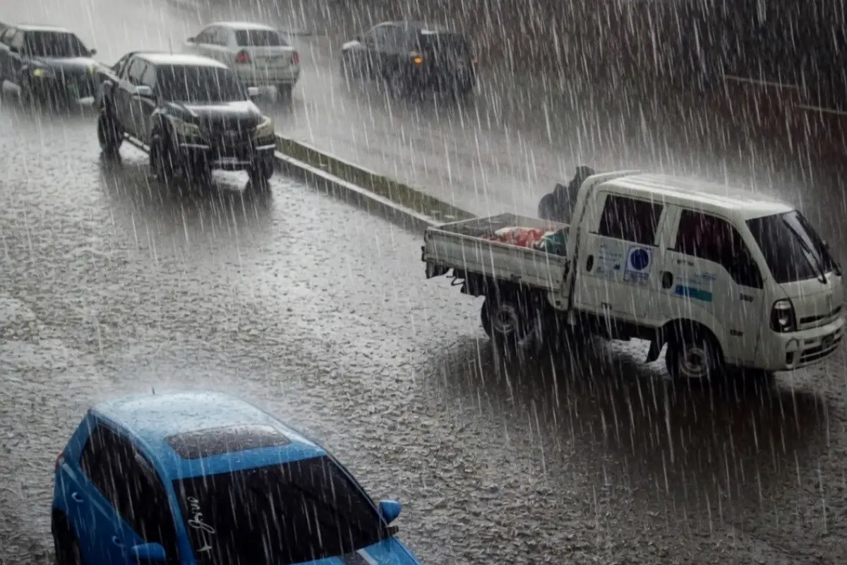 Las lluvias se hicieron sentir en varias zonas de la Ciudad de Guatemala., Amílcar Montejo.