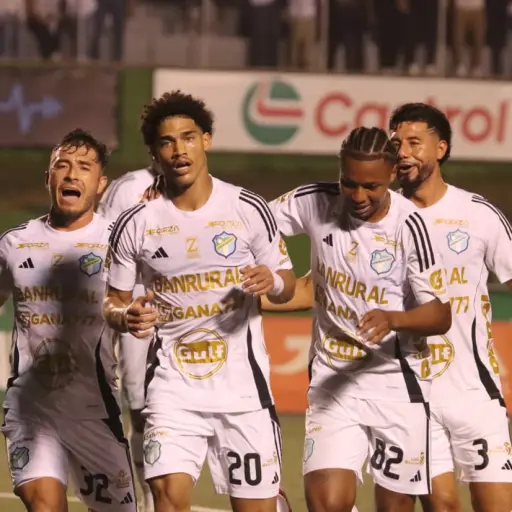 Dairon Reyes confirmó la victoria del 