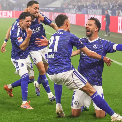 El histórico Schalke 04 regresa a la Bundesliga - Schalke 04
