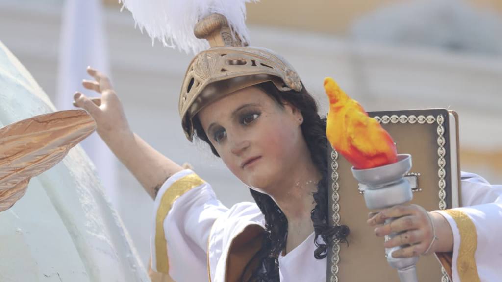 Procesión del Niño Dios de Amatitlán atrae las miradas | Alex Meoño