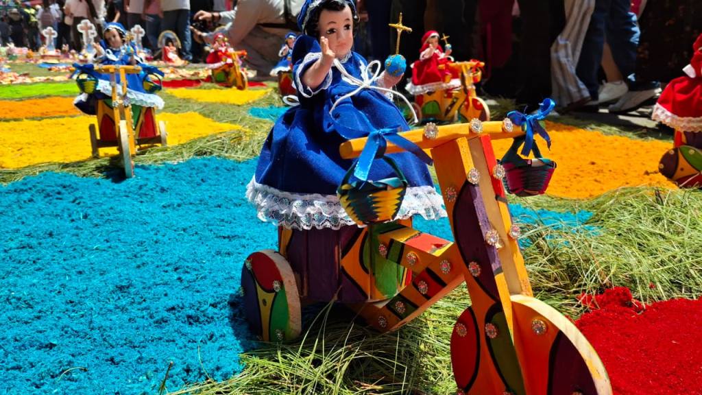 Diversión en la Feria de Amatitlán | Alex Meoño