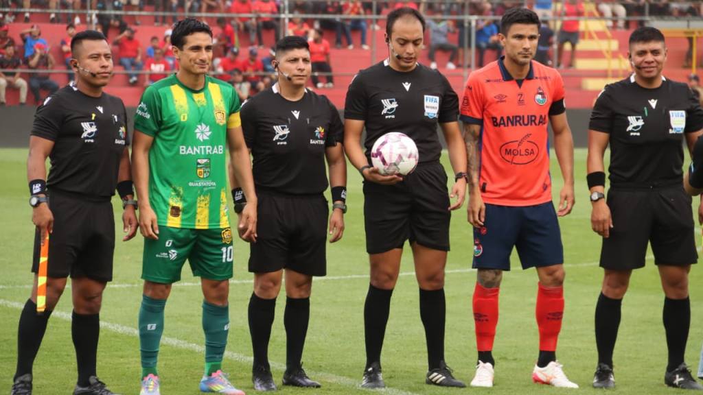 Clausura 2026: Municipal vs. Guastatoya  | Alex Meoño 