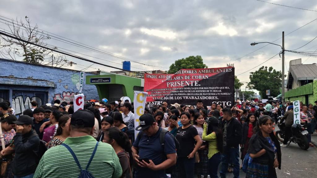 Sindicalistas conmemoran el Día del Trabajo con marcha | Alex Meoño