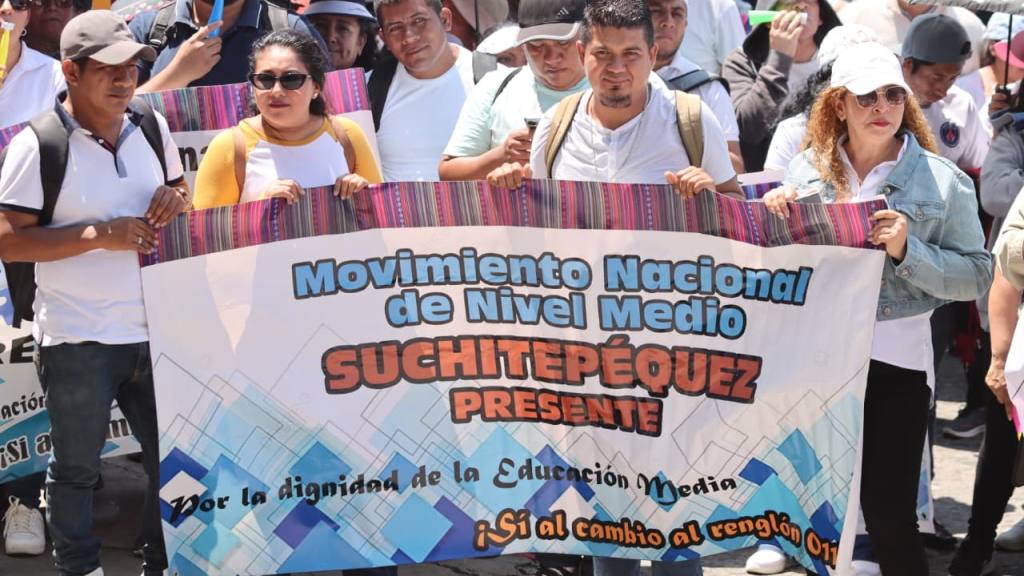 En imágenes, marcha del Día del Trabajo insta a la unidad | Alex Meoño