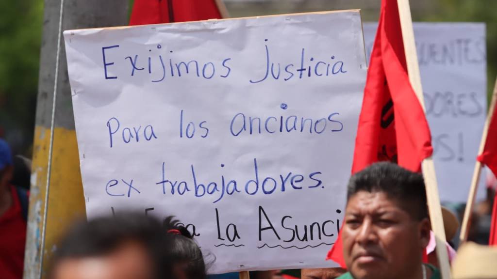 En imágenes, marcha del Día del Trabajo insta a la unidad | Alex Meoño