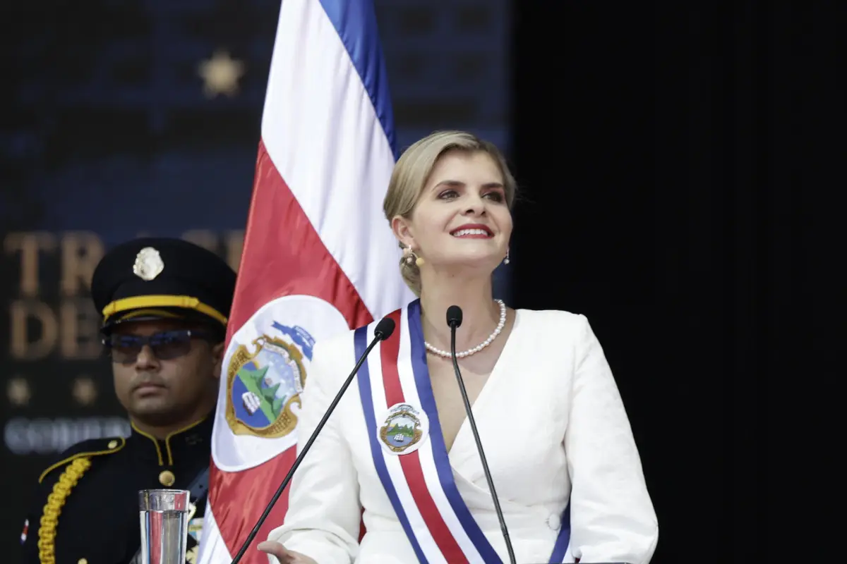Laura Fernández jura como presidenta de Costa Rica, EFE