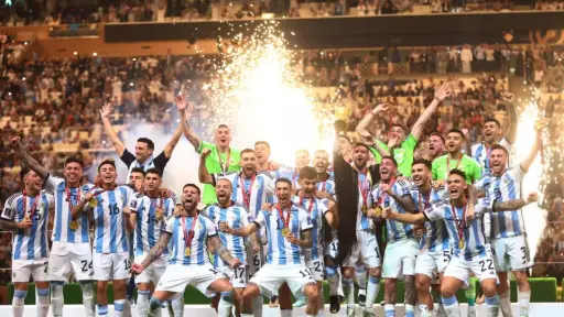 Así han sido las defensas del título por los campeones del mundo