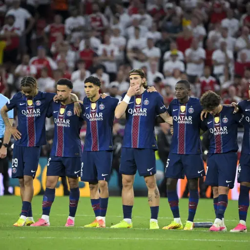 Jugadores del PSG en la tanda de penales en la Champions League - EFE
