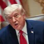Juez prohíbe a Trump rebautizar con su nombre el Centro Kennedy de Washingtont