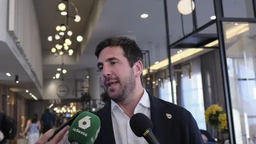Enrique Riquelme develará una de las grandes estrellas de su candidatura