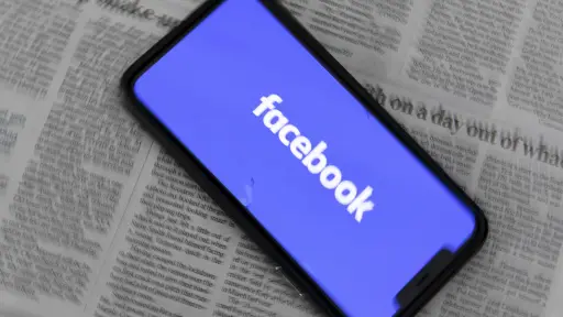 Malasia restringirá desde el lunes el acceso a las redes sociales a los menores de 16 años