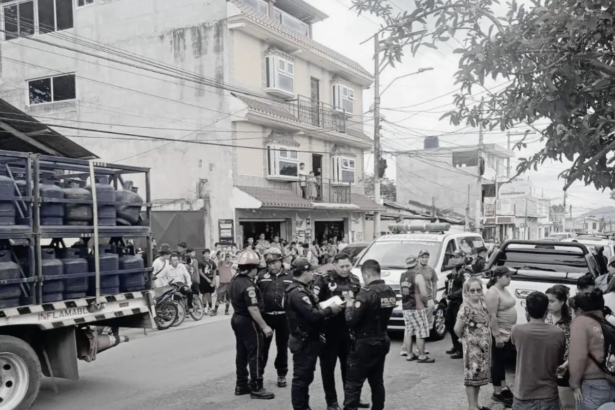 En la zona 3 de Fraijanes murió una niña de 9 años., Bomberos Municipales Departamentales. 