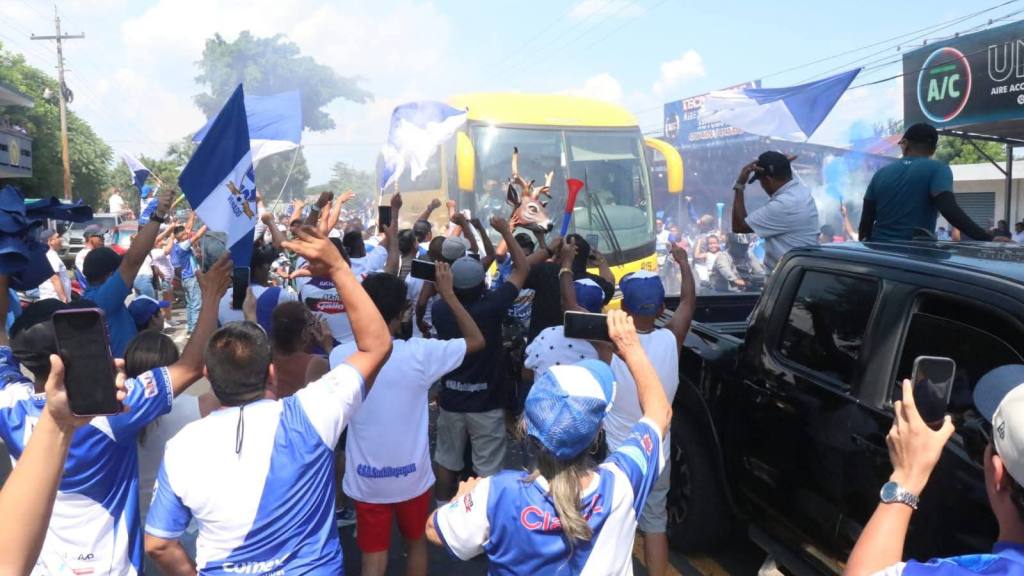 Legada de Deportivo Suchitepéquez a Mazatenango  | @EUMazatenango