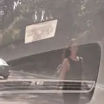 Captan a mujer caminando entre carriles en ruta al Pacíficot