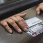 Trámite de licencia de conducir. ,Archivo