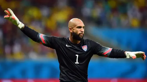 Las 16 atajadas que hicieron eterno a Tim Howard