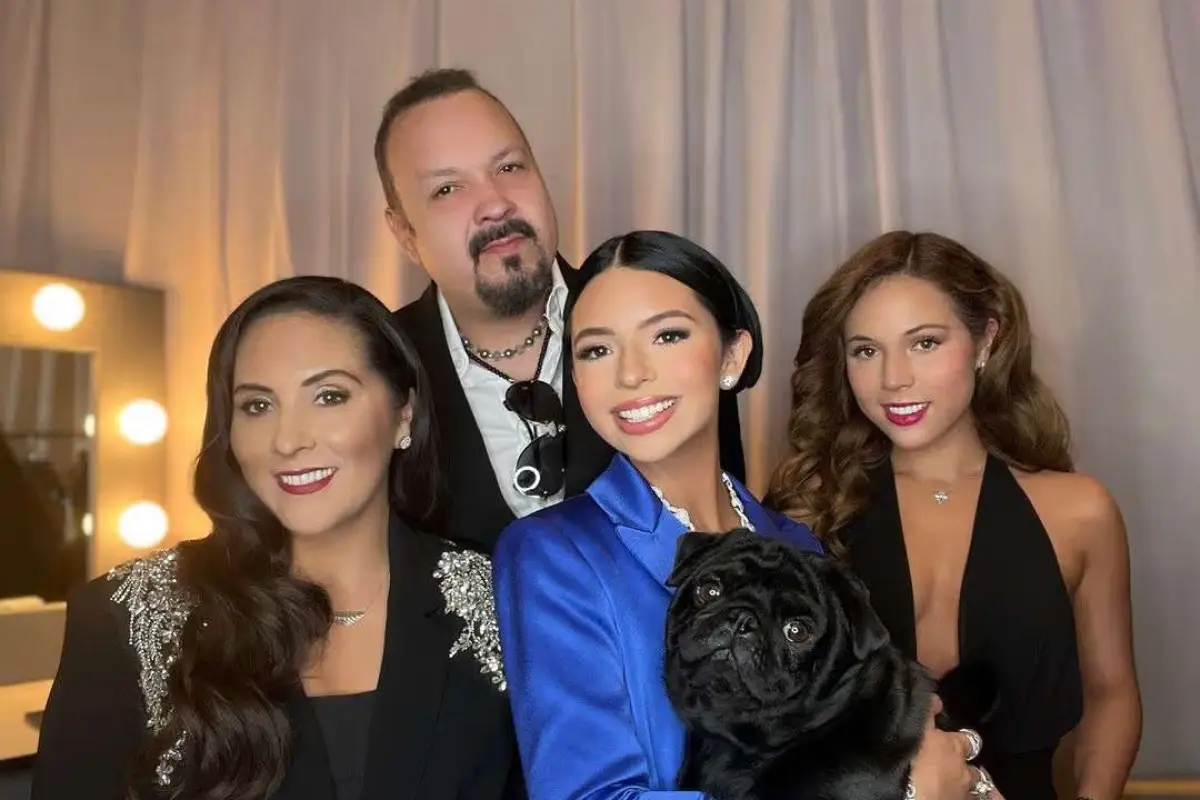 Pepe Aguilar, Instagram