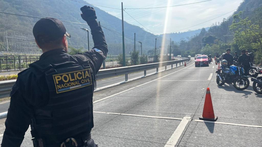 Ejecutan operativos contra las carreras clandestinas en varias rutas | PNC de Guatemala
